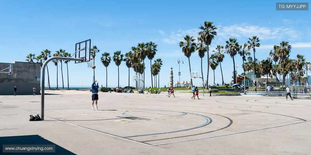 🚀与全球球迷同频,赛事官网点燃你的运动 DNA!